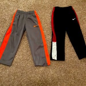 2 Nike pants size 3T